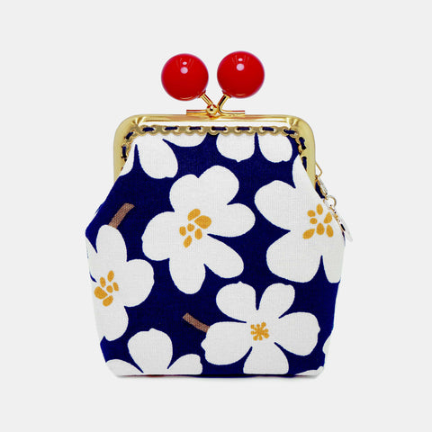 Cocoonese Clutch Purse White Rain Lily (Blue) which is designed in Singapore comes with kiss-lock clasp and beautiful cotton fabrics