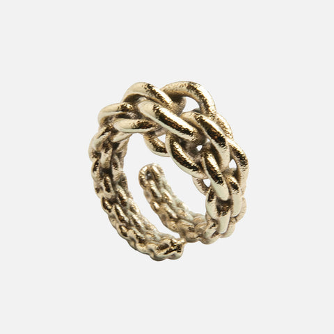 Mason203 Gold Magna ring from 3D printed nylon powder dyed with metallic finish, it celebrates the majesty and timeless allure of chains