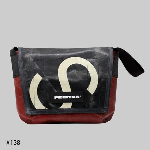 FREITAG F11 LASSIE Messenger