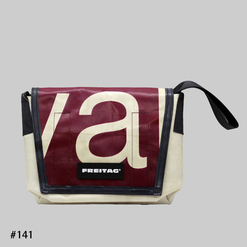 FREITAG F11 LASSIE Messenger