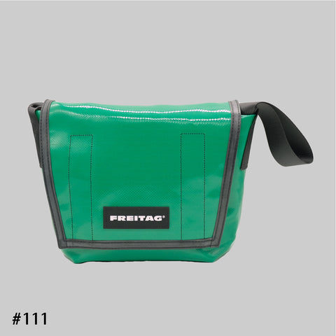 FREITAG F11 LASSIE Messenger