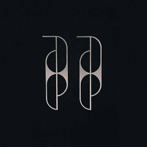 Oval Maiden Earrings