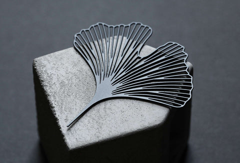 Stainless Steel Brooch - Ginkgo M