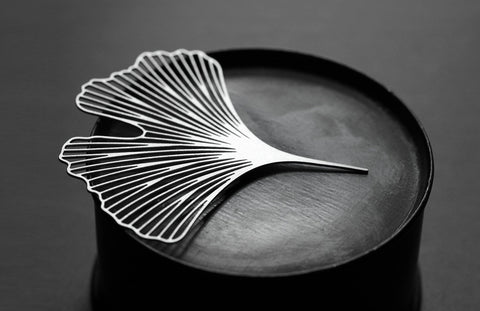Stainless Steel Brooch - Ginkgo M
