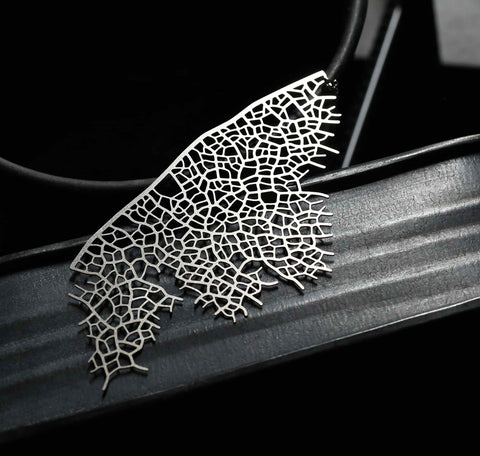 Stainless Steel Pendant - Skeleton Leaf L