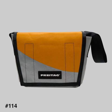 FREITAG F11 LASSIE Messenger