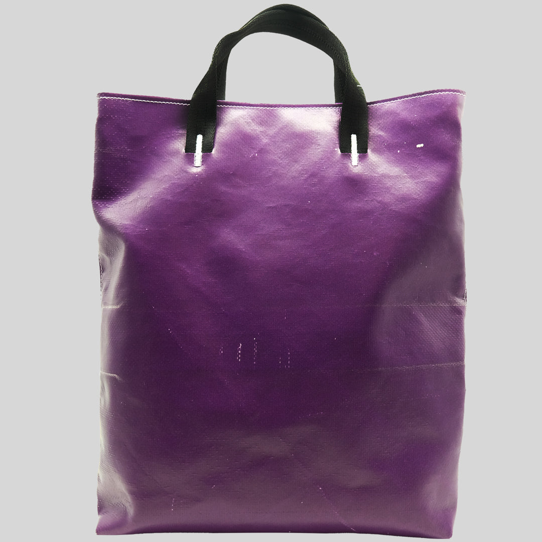 FREITAG F202 LELAND Tote Bag – Red Dot Design Museum Singapore