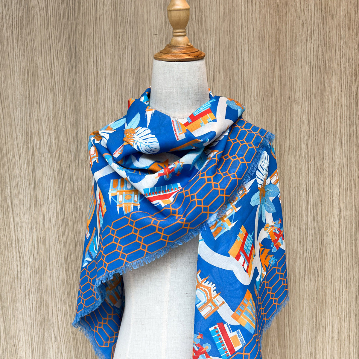 Bras Basah Bugis Cotton Scarf – Red Dot Design Museum Singapore