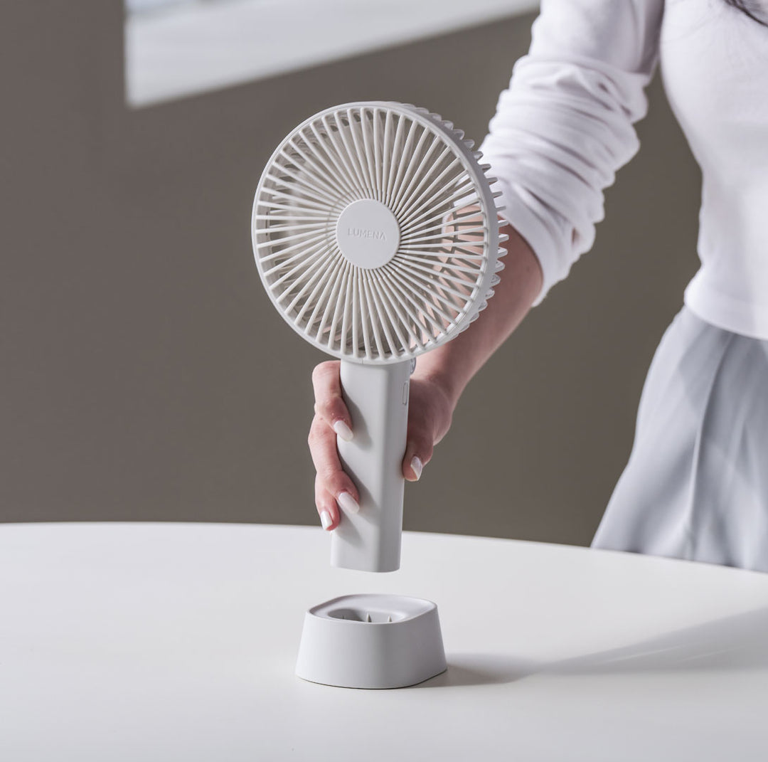 LUMENA FAN PRO MAX Portable Handheld & Desk Fan – Red Dot Design Museum ...