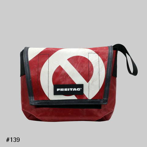 FREITAG F11 LASSIE Messenger