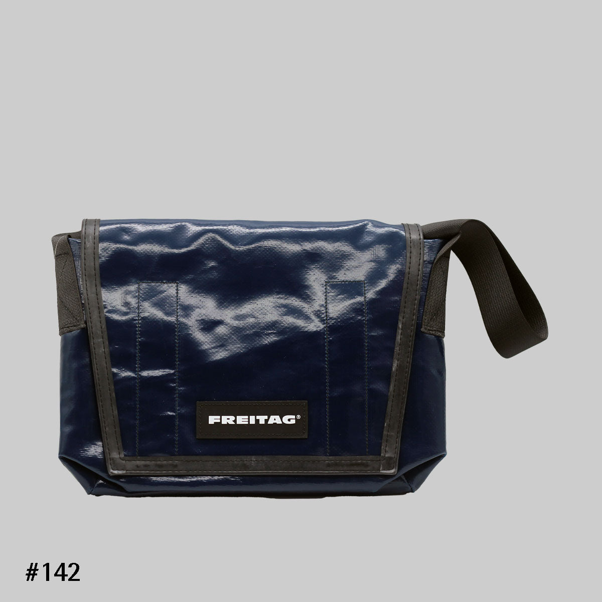 FREITAG F11 LASSIE Messenger Bag – Red Dot Design Museum Singapore