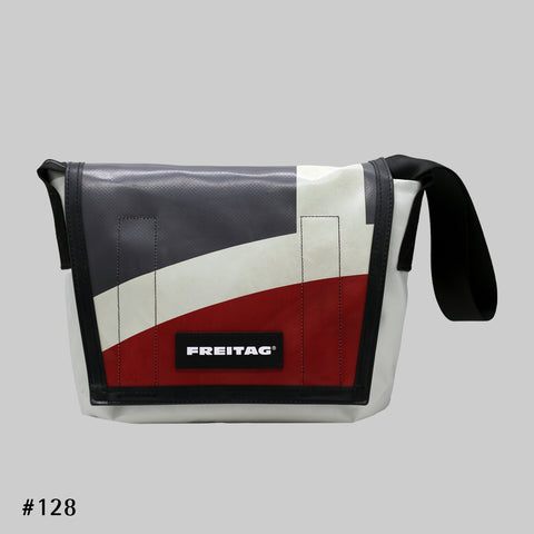 FREITAG F11 LASSIE Messenger