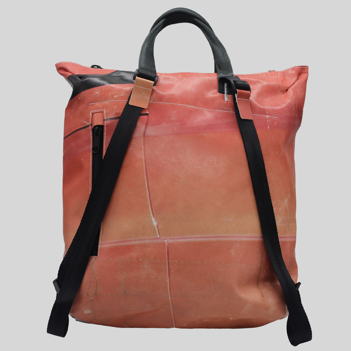 FREITAG F201 PETE Backpack – Red Dot Design Museum Singapore