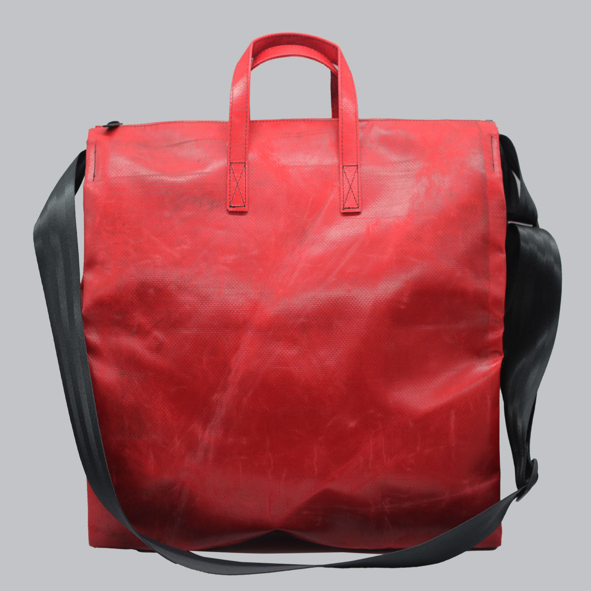 FREITAG F275 TILDA Expandable Crossbody Bag – Red Dot Design
