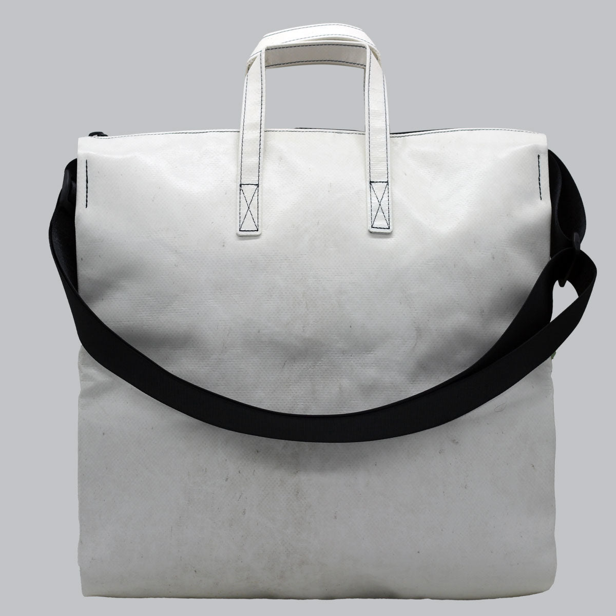FREITAG F275 TILDA Expandable Crossbody Bag – Red Dot Design